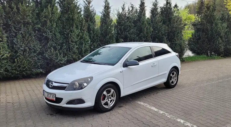 świętokrzyskie Opel Astra cena 13000 przebieg: 180000, rok produkcji 2008 z Gdańsk